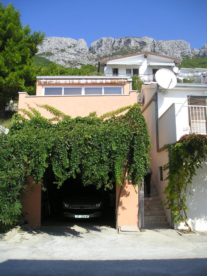 Apartments With A Parking Space Pisak, Omis - 1009 Exterior photo