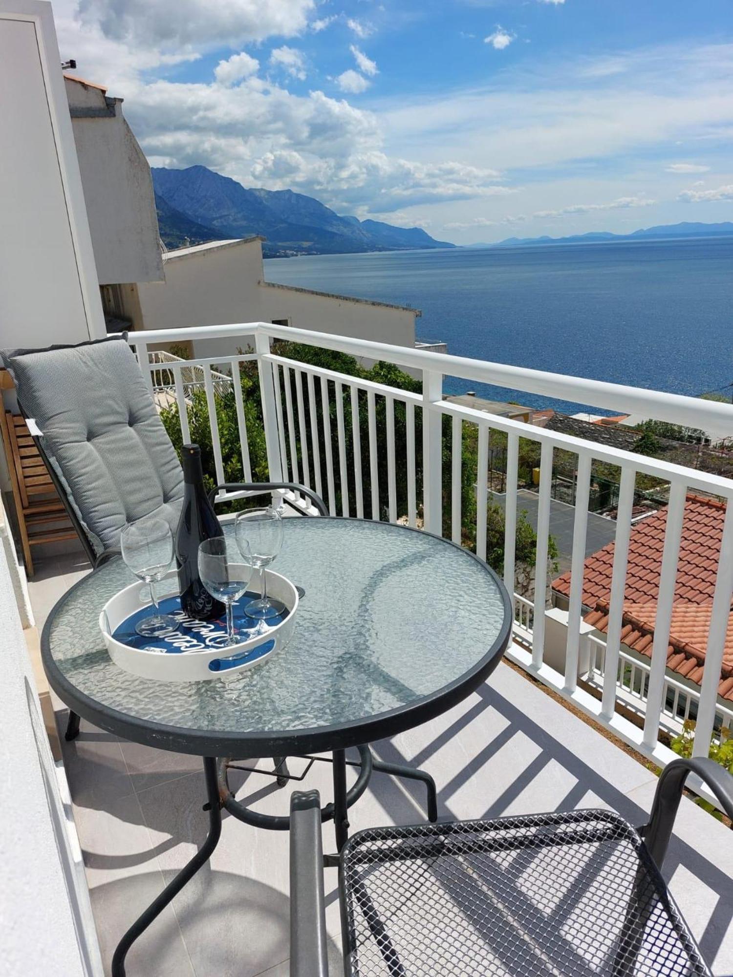 Apartments With A Parking Space Pisak, Omis - 1009 Exterior photo